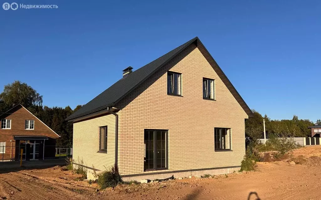 Дом в Смоленский муниципальный округ, деревня Кореневщина, Лучистый ... - Фото 1