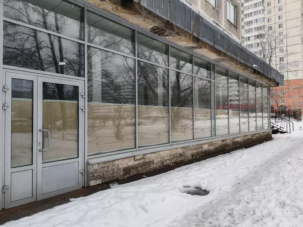 Торговая площадь в Санкт-Петербург Народная ул., 5 (74 м) - Фото 1
