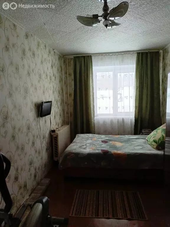 3-комнатная квартира: Губаха, проспект Ленина, 53 (59.3 м) - Фото 1