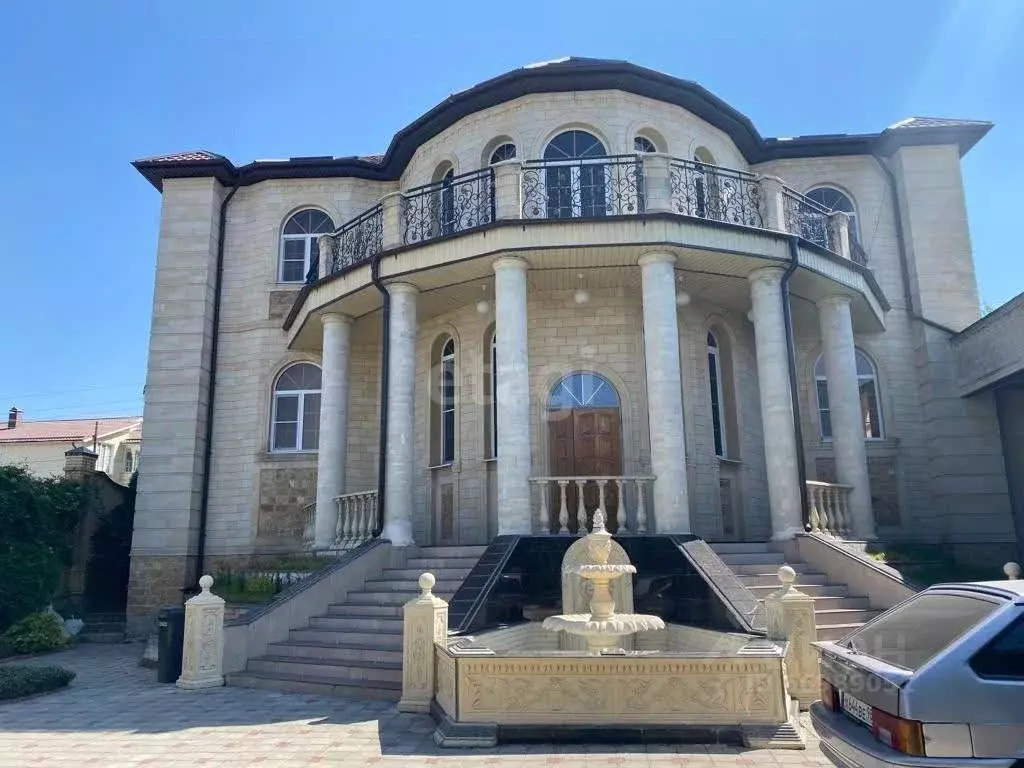 Дом в Ингушетия, Назрань ул. Поляничко (450 м) - Фото 0