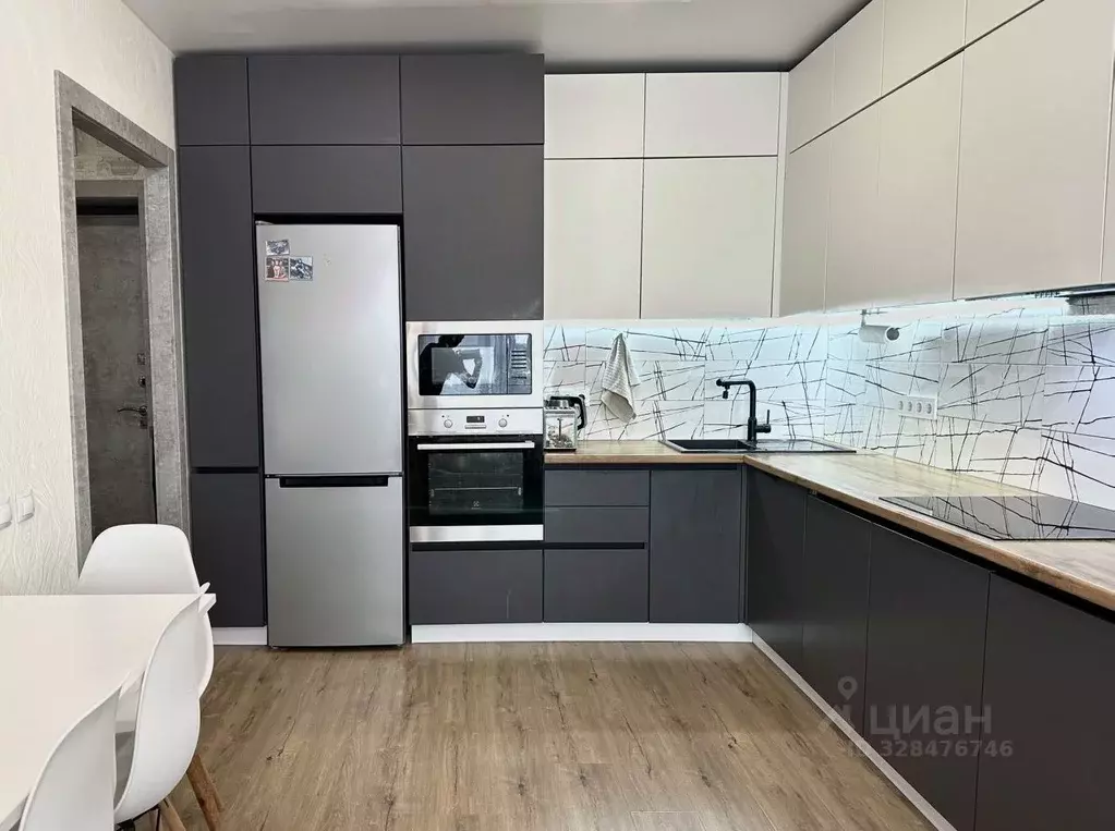 2-к кв. Татарстан, Казань ул. Умырзая, 12 (55.6 м) - Фото 1