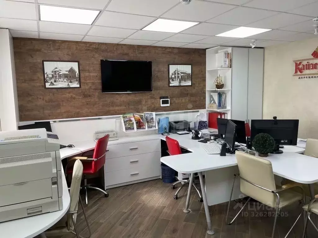 Офис в Кировская область, Киров Московская ул., 109 (73 м) - Фото 1