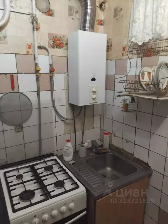 2-к кв. Московская область, Химки Первомайская ул., 16 (40.0 м) - Фото 2