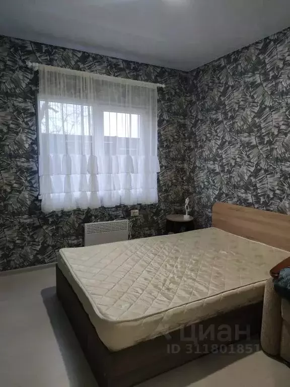 Дом в Волгоградская область, Среднеахтубинский район, Кировское с/пос, ... - Фото 1