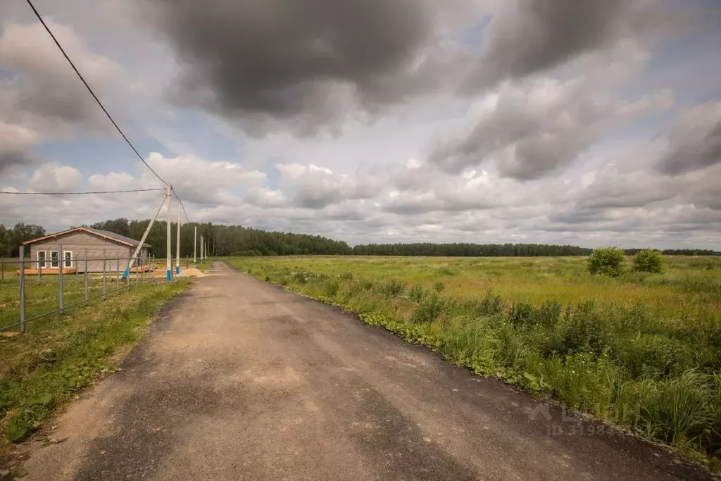 Участок в Московская область, Серпухов городской округ, д. Акулово ул. ... - Фото 1