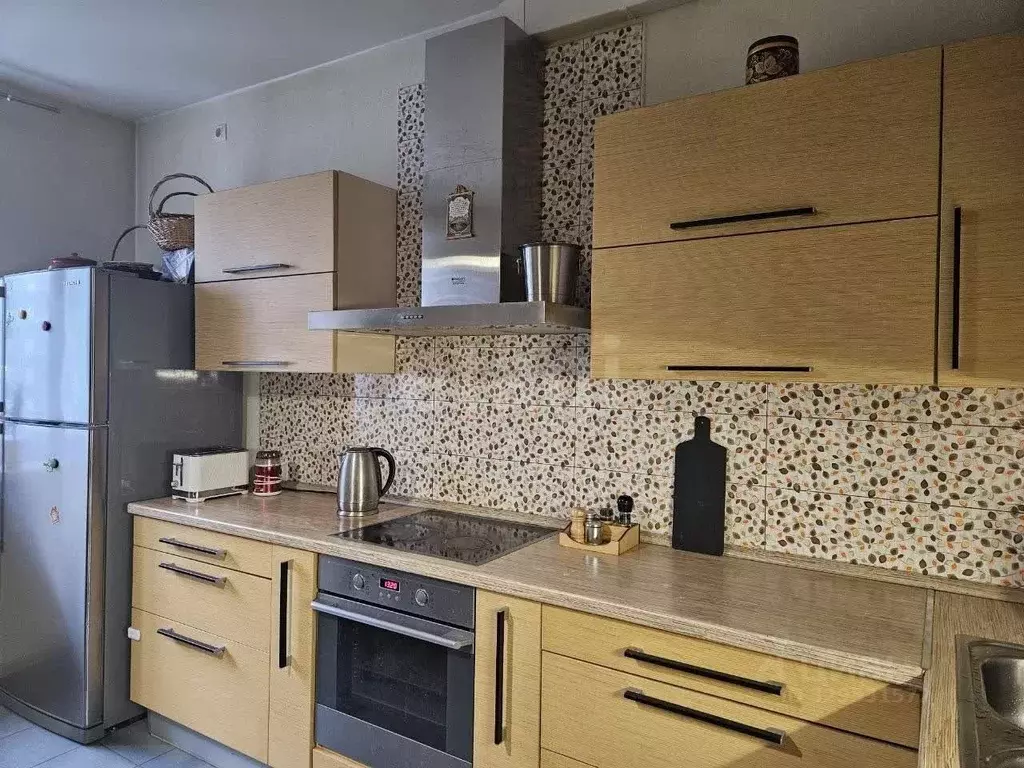 3-к кв. Санкт-Петербург ул. Оптиков, 52к1 (99.0 м) - Фото 1