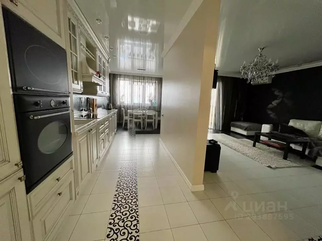 4-к кв. Самарская область, Самара Демократическая ул., 24а (147.9 м) - Фото 2