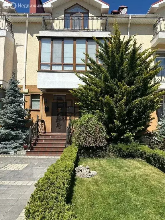 Дом в Республика Крым, Симферополь (267 м) - Фото 1