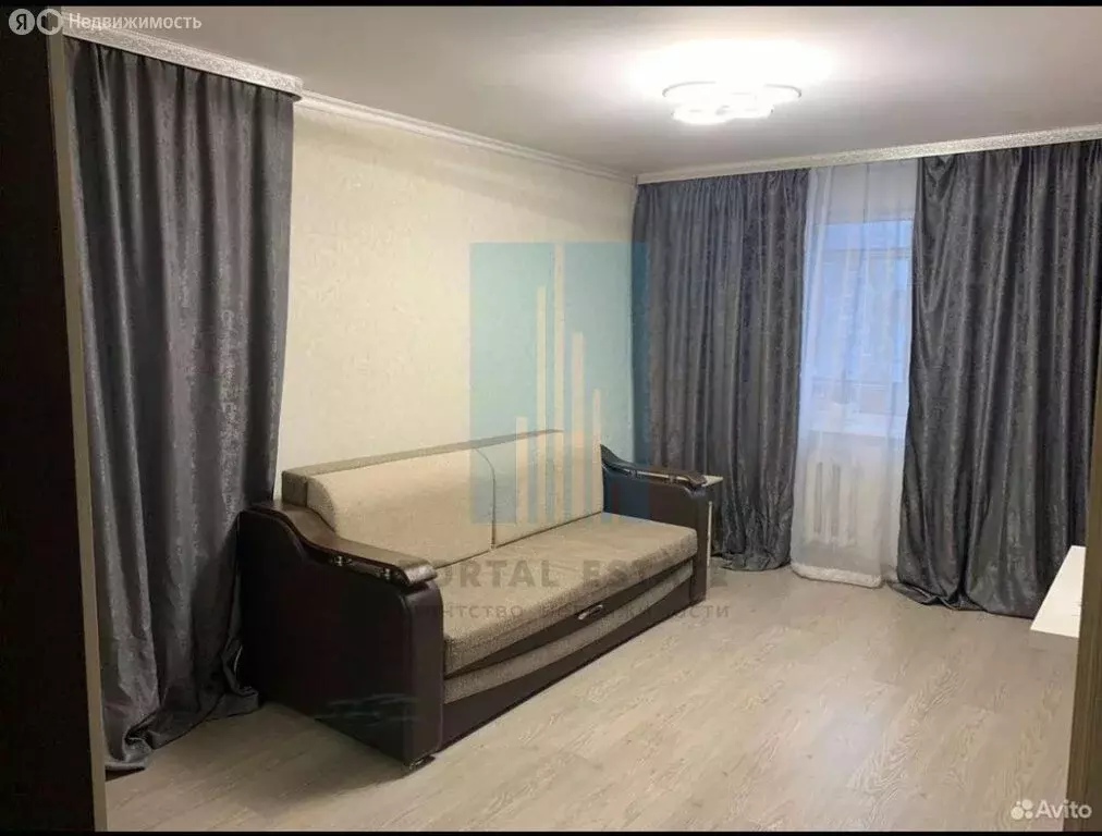 2-комнатная квартира: Серпухов, улица Космонавтов, 23/34 (42 м) - Фото 1