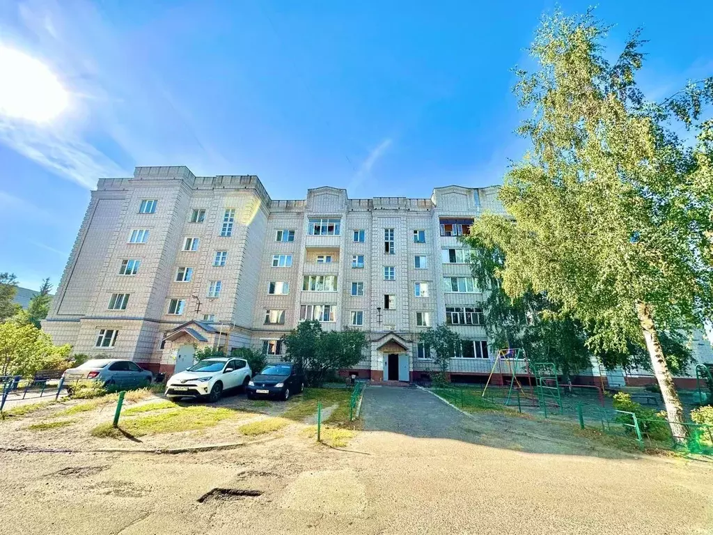 3-к кв. Татарстан, Зеленодольск ул. Карла Маркса, 8 (89.0 м) - Фото 0