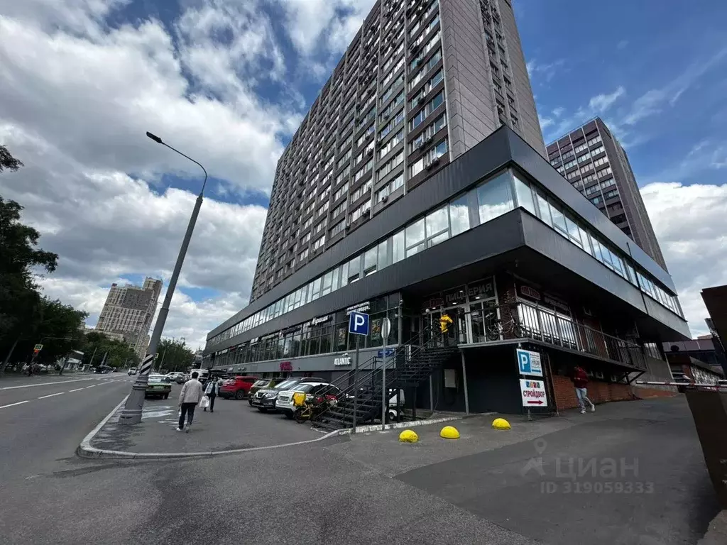 Торговая площадь в Москва Смольная ул., 24А (127 м) - Фото 0