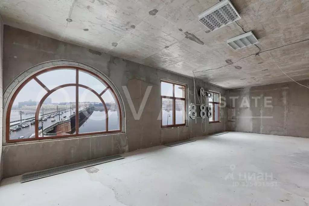 4-к кв. Санкт-Петербург наб. Воскресенская, 32 (246.0 м) - Фото 1