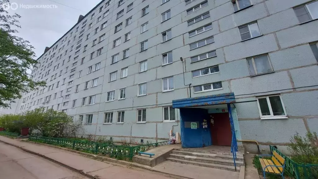 3-комнатная квартира: Ковров, улица Зои Космодемьянской, 9 (55 м) - Фото 0
