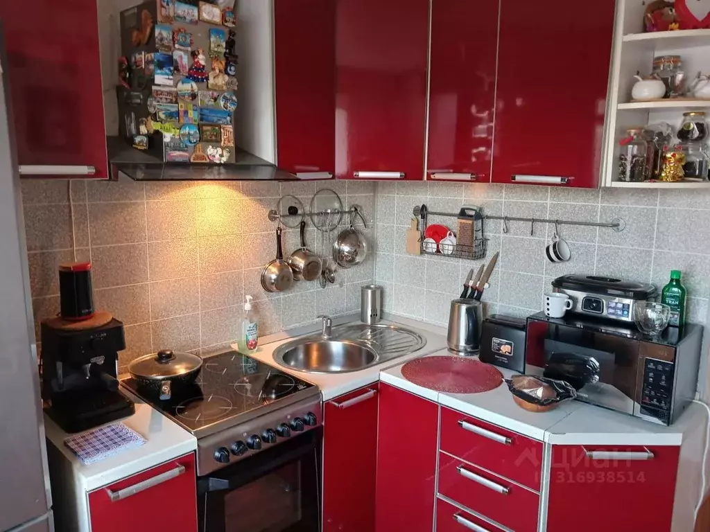 2-к кв. Смоленская область, Смоленск ул. 25 Сентября, 30 (56.0 м) - Фото 0