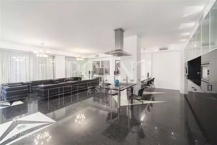 Продаётся 4-к квартира, 203 м - Фото 0