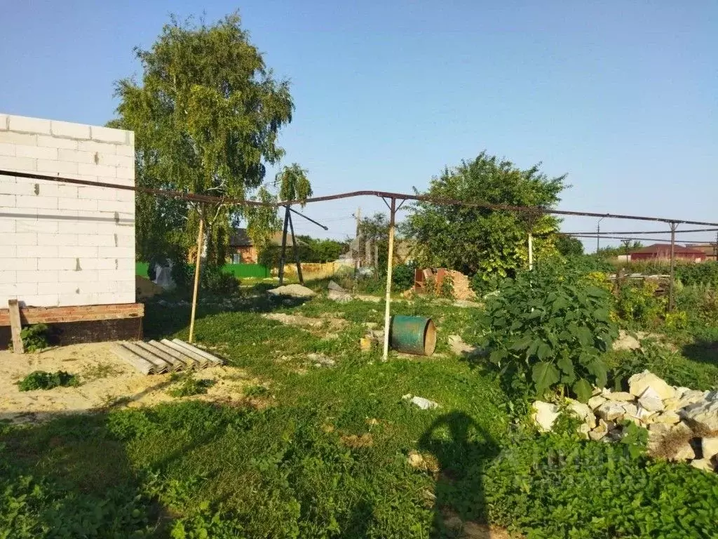 Дом в Саратовская область, Красноармейск муниципальное образование, с. ... - Фото 2