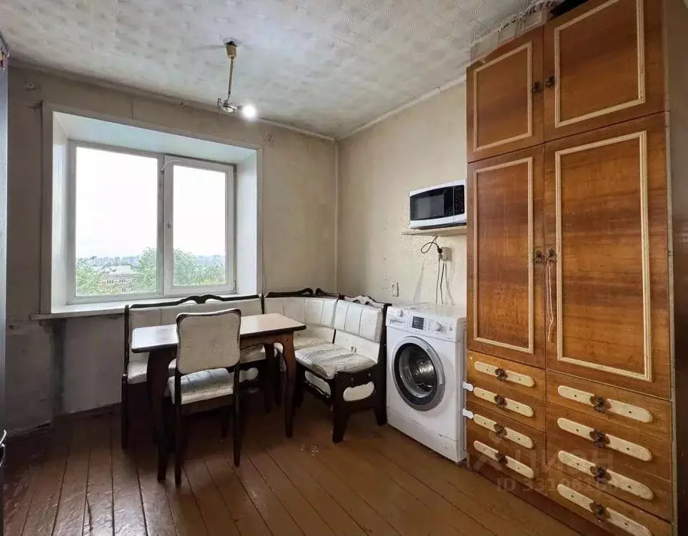 2-к кв. Иркутская область, Иркутск ул. 4-я Железнодорожная, 102 (46.8 ... - Фото 1