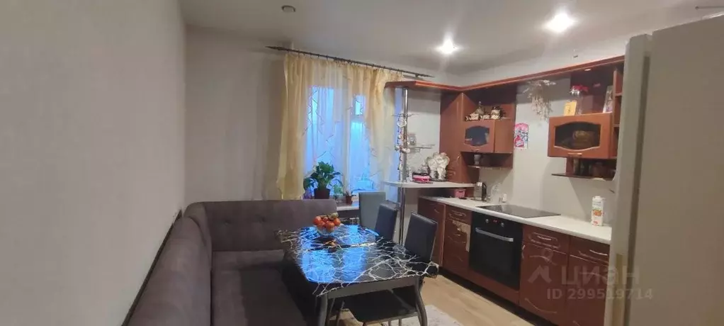 1-к кв. Вологодская область, Череповец ул. Краснодонцев, 49 (35.0 м) - Фото 1