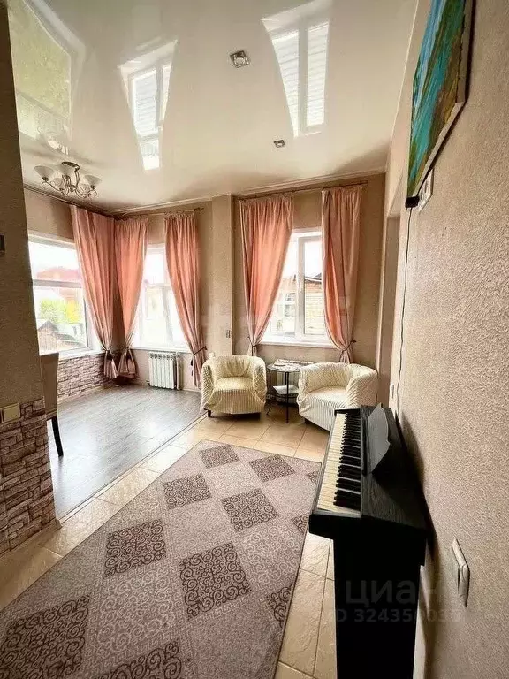 Дом в Томская область, Томск Урожайный пер. (180 м) - Фото 1