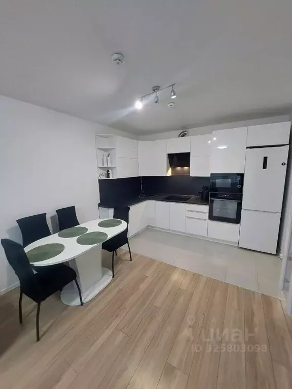 2-к кв. Калужская область, Обнинск просп. Маркса, 99/1 (73.0 м) - Фото 1