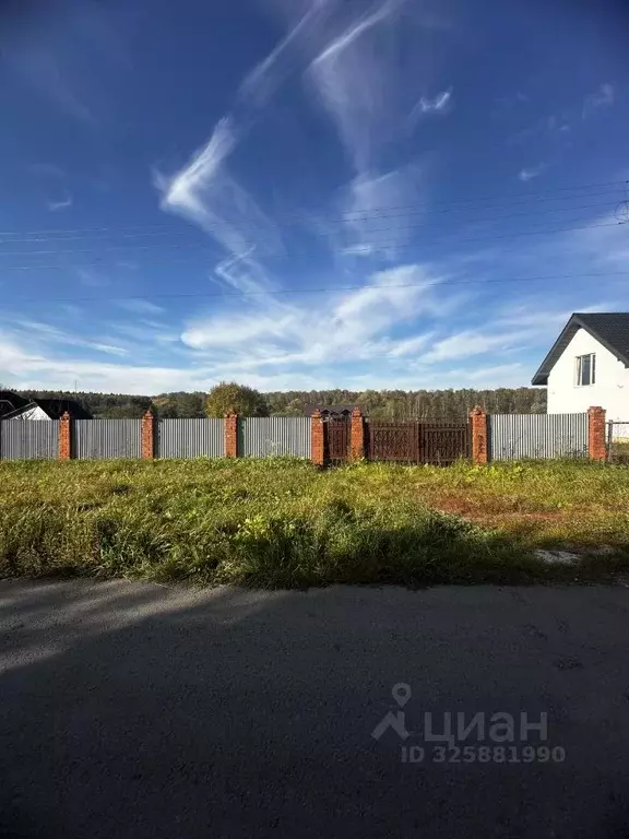 Участок в Московская область, Чехов муниципальный округ, д. Перхурово ... - Фото 1