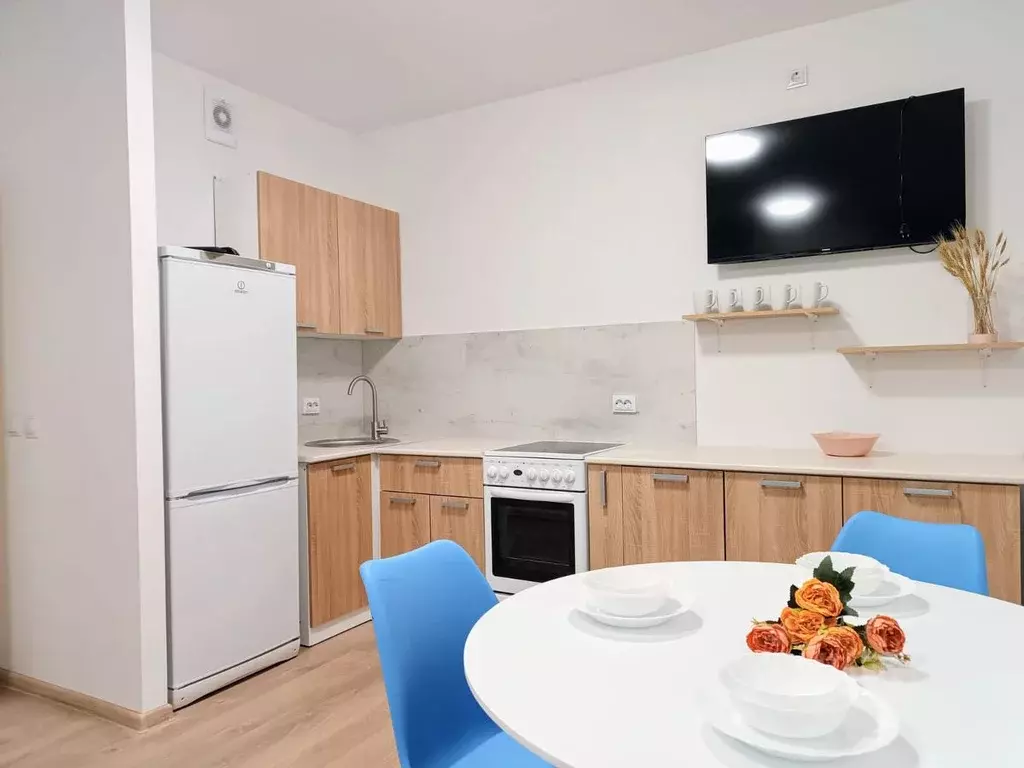 1-к кв. Свердловская область, Екатеринбург бул. Новосинарский, 7 (40.0 ... - Фото 2