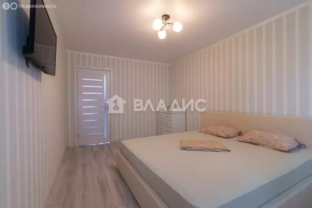 4-комнатная квартира: Калининград, улица 9 Апреля, 34 (78 м) - Фото 2