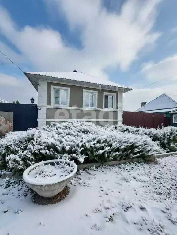 Дом в Липецкая область, Усмань Октябрьская ул., 57 (124 м) - Фото 1