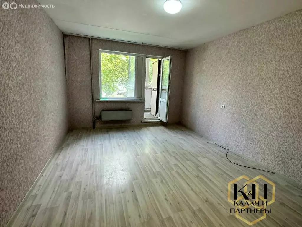 3-комнатная квартира: Екатеринбург, Родонитовая улица, 6 (64.8 м) - Фото 0