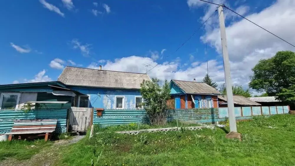 Дом в Приморский край, Спасский район, с. Хвалынка Кооперативная ул., ... - Фото 0