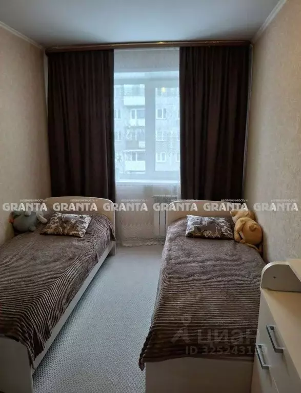 2-к кв. Красноярский край, Красноярск просп. Металлургов, 39 (45.0 м) - Фото 2