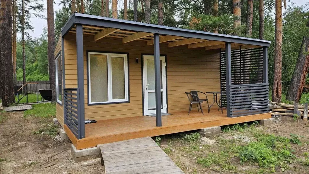 Дом в Свердловская область, Дегтярск муниципальный округ, пос. Чусовая ... - Фото 1