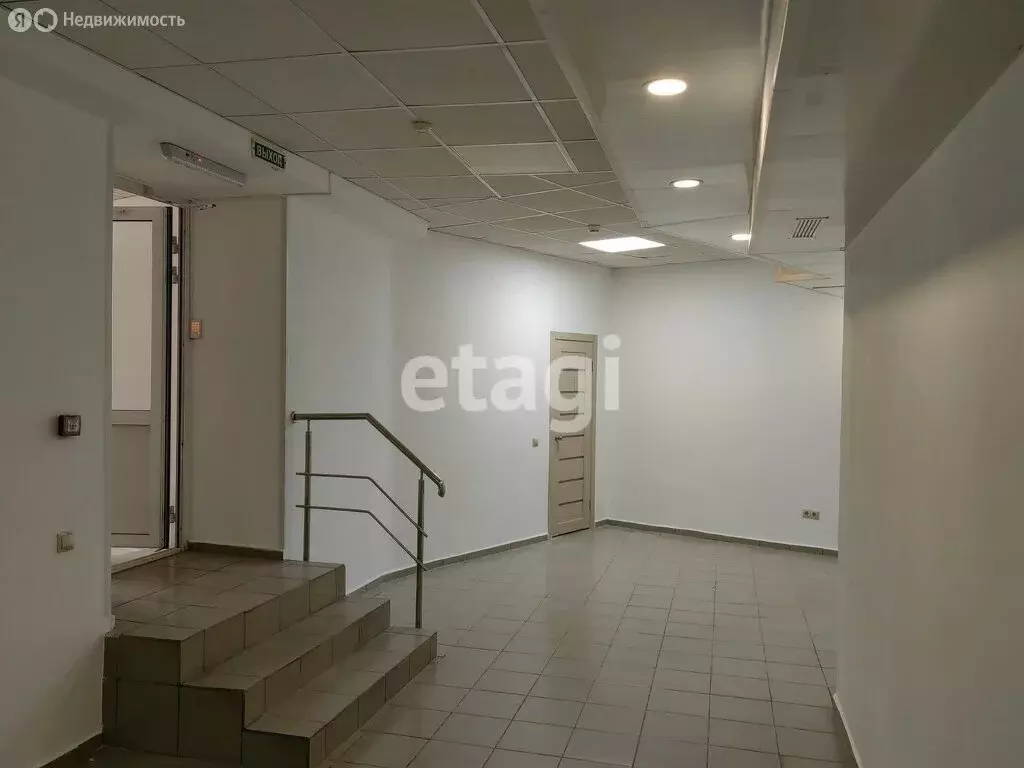 Помещение свободного назначения (165 м) - Фото 1