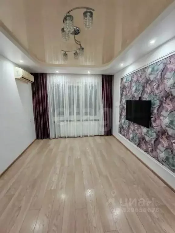 2-к кв. Удмуртия, Ижевск Молодежная ул., 87 (43.0 м) - Фото 1