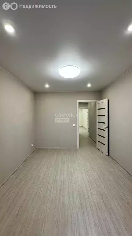 2-комнатная квартира: Медведево, посёлок городского типа Медведево, ... - Фото 2