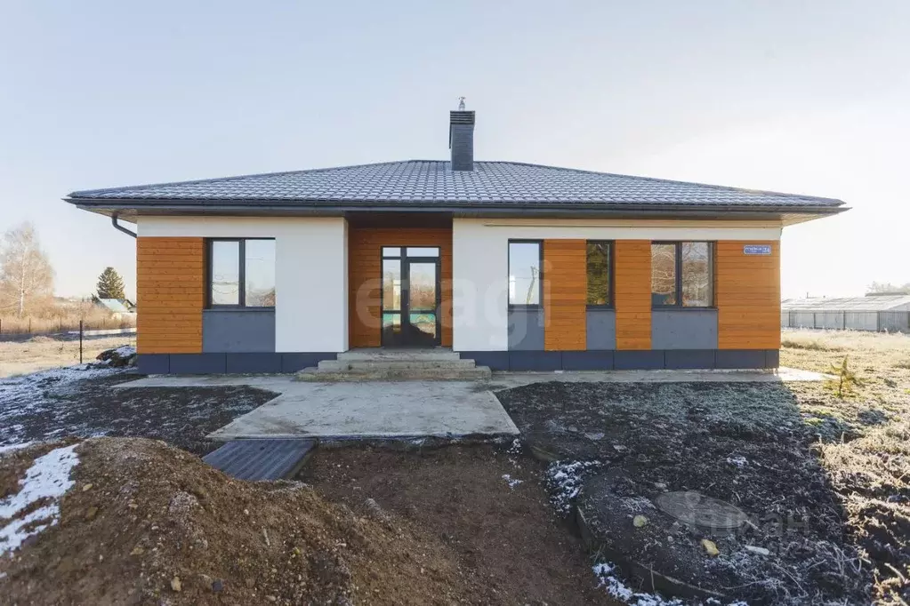 Дом в Башкортостан, Уфимский район, Булгаковский сельсовет, д. ... - Фото 1