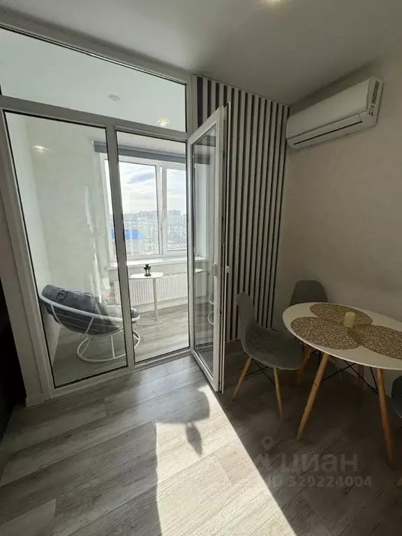 Студия Самарская область, Тольятти бул. Итальянский, 6 (30.0 м) - Фото 1