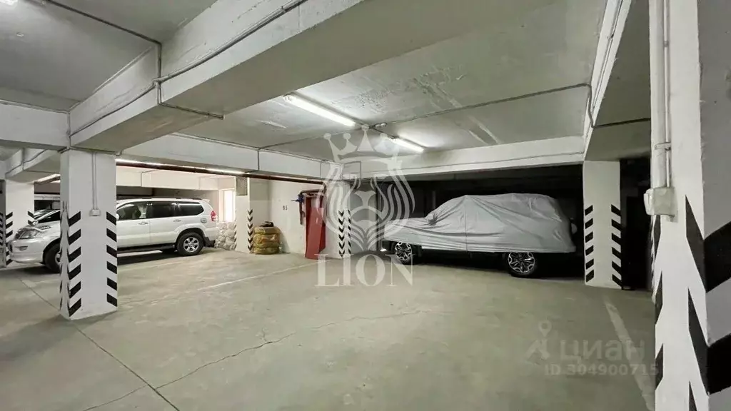 Гараж в Крым, Алушта ул. Школьная, 19 (15 м) - Фото 1