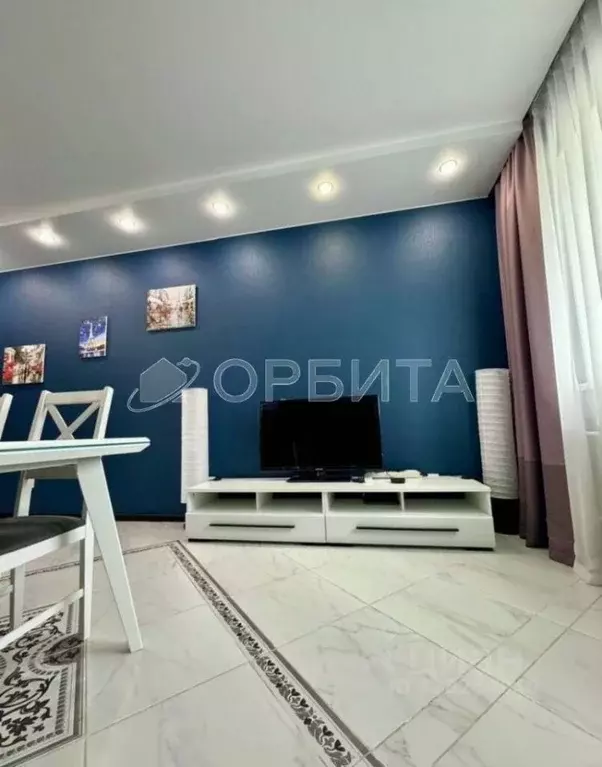 2-к кв. Тюменская область, Тюмень ул. Мельникайте, 144к1 (63.0 м) - Фото 1