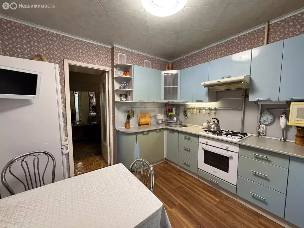 3-комнатная квартира: Ковров, улица Абельмана, 139 (64 м) - Фото 1