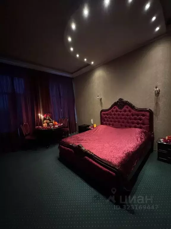 Комната Санкт-Петербург Каменноостровский просп., 24 (20.0 м) - Фото 1