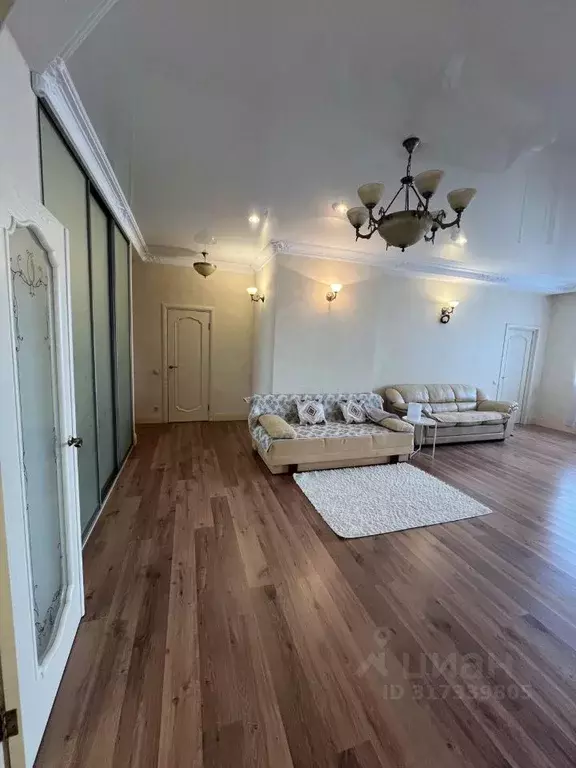 3-к кв. Москва Истринская ул., 8к3 (118.3 м) - Фото 1
