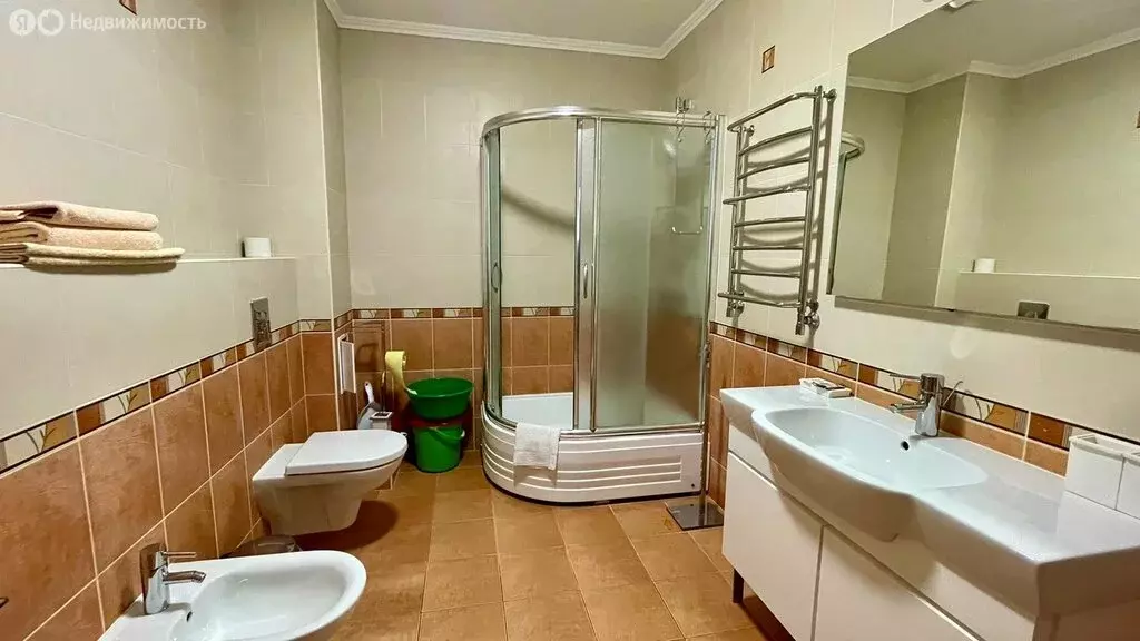 2-комнатная квартира: Алушта, Комсомольская улица, 5 (56.4 м) - Фото 1