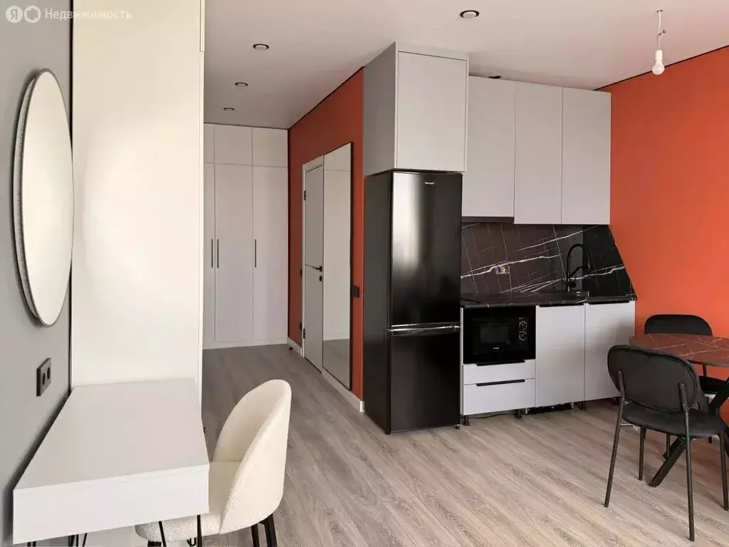 Квартира-студия: Екатеринбург, улица Крауля, 107 (29.1 м) - Фото 2