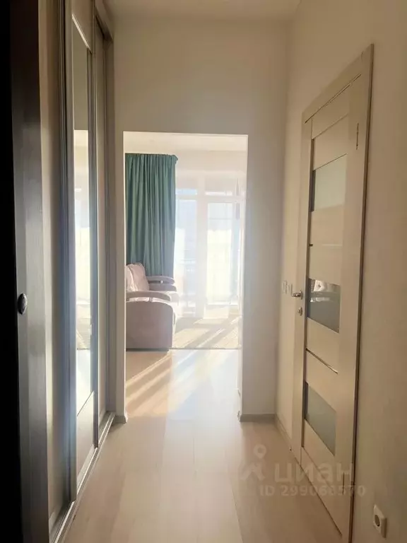 Студия Новосибирская область, Новосибирск 2-я Обская ул., 154 (30.0 м) - Фото 1