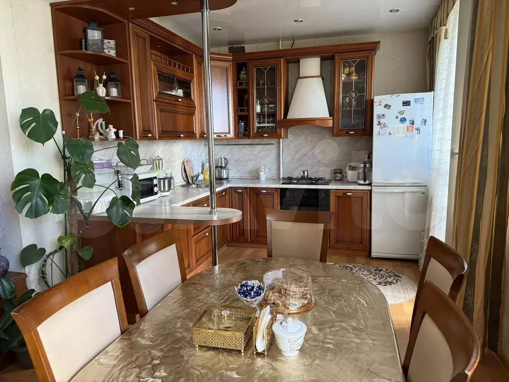 3-к. квартира, 74,5 м, 5/10 эт. - Фото 0