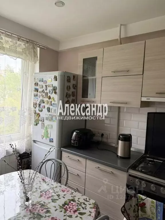 1-к кв. Санкт-Петербург ш. Революции, 43 (30.4 м) - Фото 1