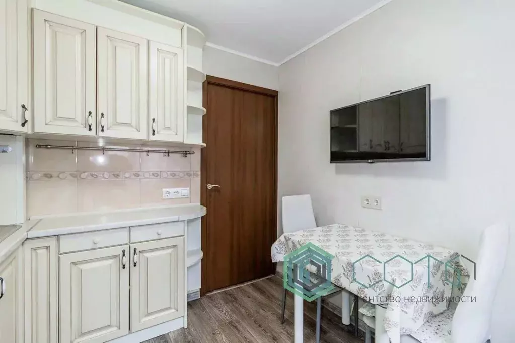 2-к кв. Калининградская область, Калининград Серпуховская ул., 5 (45.2 ... - Фото 1