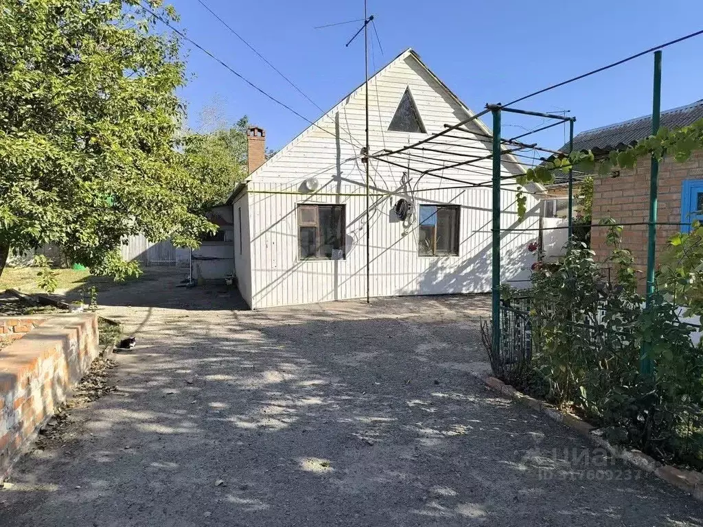 Дом в Ростовская область, Азовский район, Новоалександровка хут. ул. ... - Фото 1