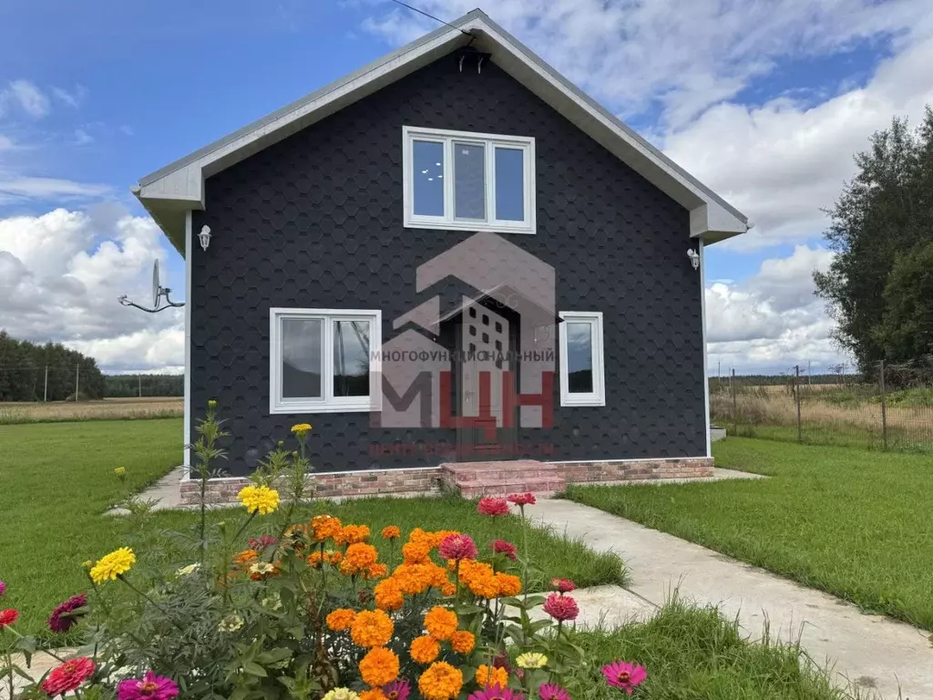 Дом в Тверская область, Конаковский муниципальный округ, д. Пенье 58 ... - Фото 1